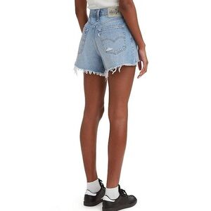 Women’s Levi's Silver Tab Distressed Denim Mom Shorts, Size 27.